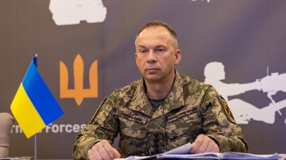 Українське військо фактично тримає оборону східного флангу Європи — Олександр Сирський  