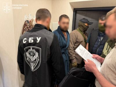Заробили $700 тисяч на втечах за кордон: депутату й поліцейському загрожує до 9 років тюрми