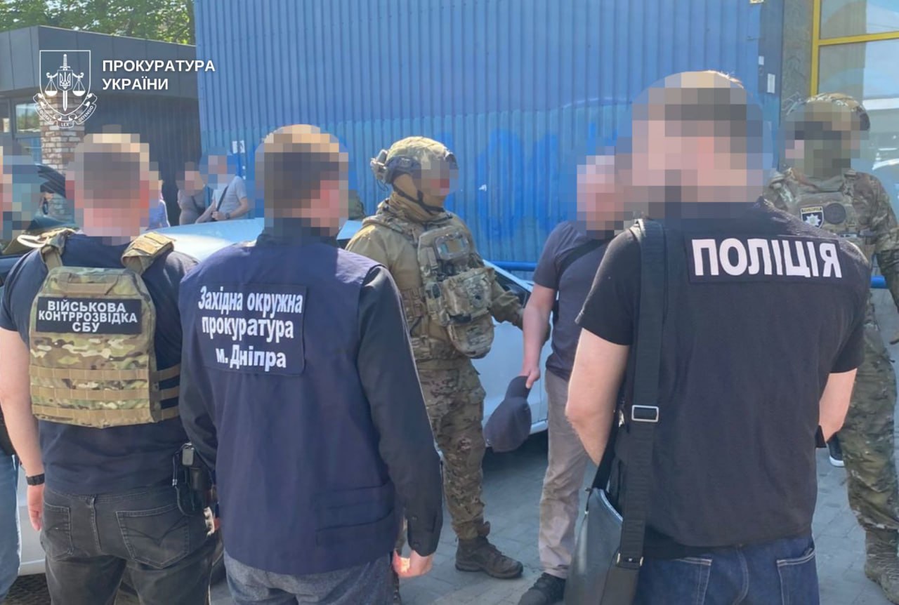 Затриманий в оточенні правоохоронців