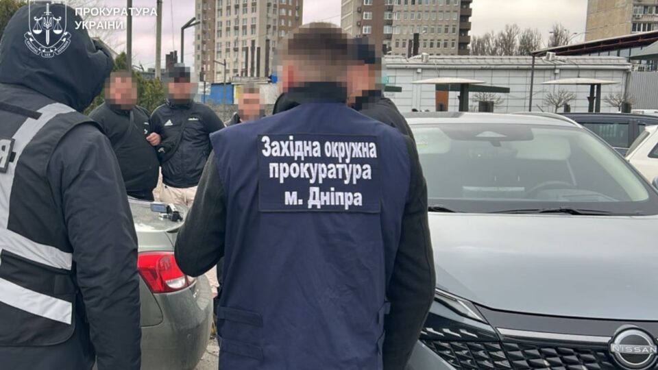 ВЛК за $16 000: у Дніпрі судитимуть «решалу»  
