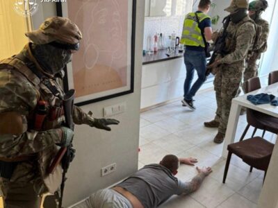 Пів роти фальшивих інвалідів: у Києві судитимуть учасників схеми для ухилянтів
