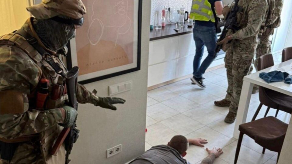 Пів роти фальшивих інвалідів: у Києві судитимуть учасників схеми для ухилянтів  