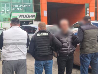 З Києва до Угорщини за 16 000 євро: у столиці викрили перевізника ухилянтів