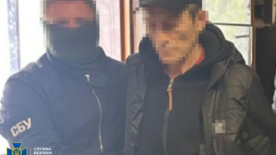 Розбійник став зрадником: затримали рецидивіста, який коригував російські удари по Миколаєву  