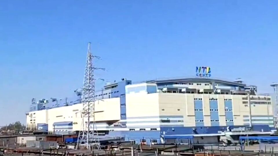 Сили оборони уразили заводи «ВНИИР-Прогресс» та «Киришский», які є важливою частиною ворожого ВПК  