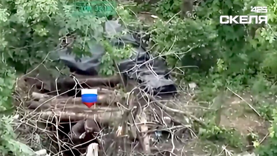 Ховався у бліндажі: бійці «Скелі» захопили на Покровському напрямку ворожого штурмовика  