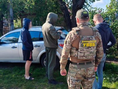 Продано щонайменше 20 машин — на Волині торгували автомобілями, завезеними для потреб Сил оборони