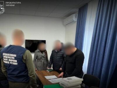 Ексначальника ТЦК на Рівненщині судитимуть за придбання для армії 16 пікапів за завищеними цінами