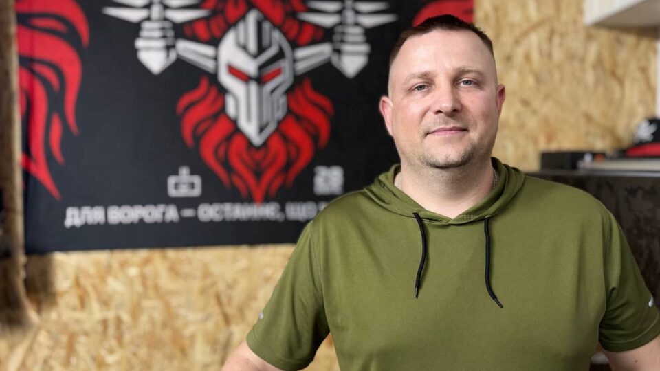 «Боєць у 60 років за кілька годин навчився літати дроном»: історії з  батальйону «Спалах»  