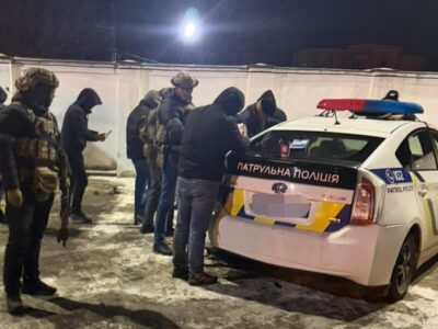 Плати — і не поїдеш: справа одеських правоохоронців, які вимагали гроші у військовозобов’язаних, уже в суді