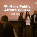 Вркчення сертифікатів учасникам курсів зі стратегічних комунікацій за стандартами НАТО для пресофіцерів