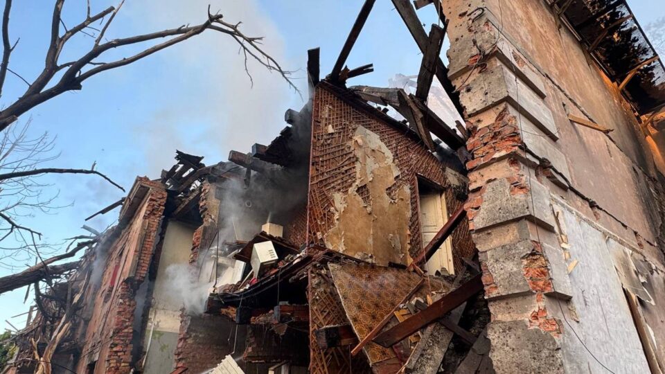 Ракетний удар по Дніпру: 5 загиблих і 25 поранених  