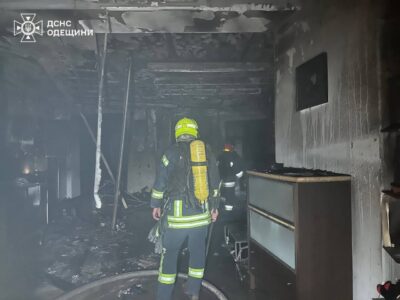 Вночі росіяни атакували Одесу: є постраждалі, пошкоджені житлові будинки