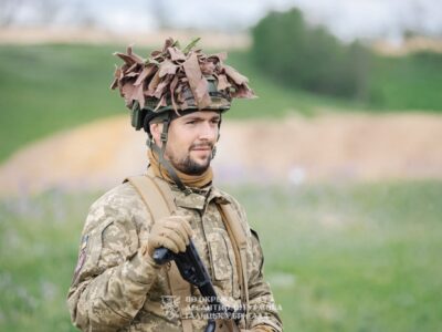«Слухаєш бойових інструкторів — стає легше»: новобранець 80-ї бригади про підготовку в ДШВ
