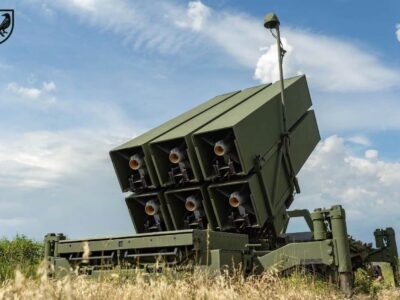 Майже 200 збитих ракет: як кадровий зенітник і цивільні айтішники створили один з найефективніших дивізіонів NASAMS