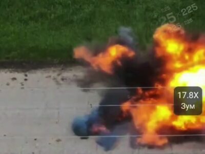 На Північно-Слобожанському прикордонники-дронарі знищили гармату та купу «ждунів»