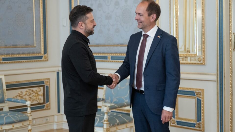 Володимир Зеленський і міністр оборони Данії обговорили Drone Deal та антибалістичний захист 