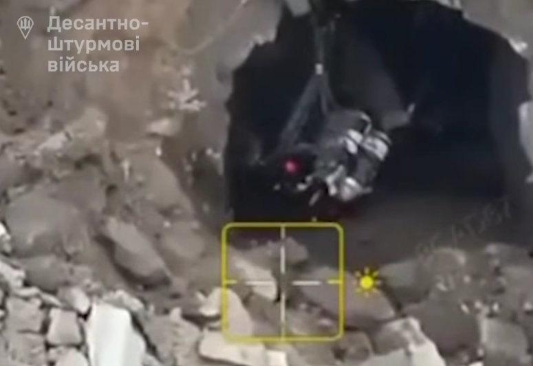 Премія «не тягни дрон у нору»: окупант сам заніс український FPV у сховок — і дочекався детонації 