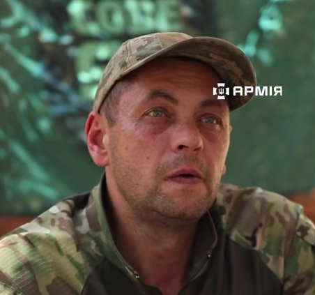 «Задоволений, що сюди потрапив»: боєць Code 9.2 підписав бойовий контракт 