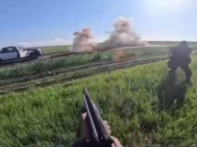 Відбилися від рою дронів: патрульні Донеччини вступили у нерівний бій