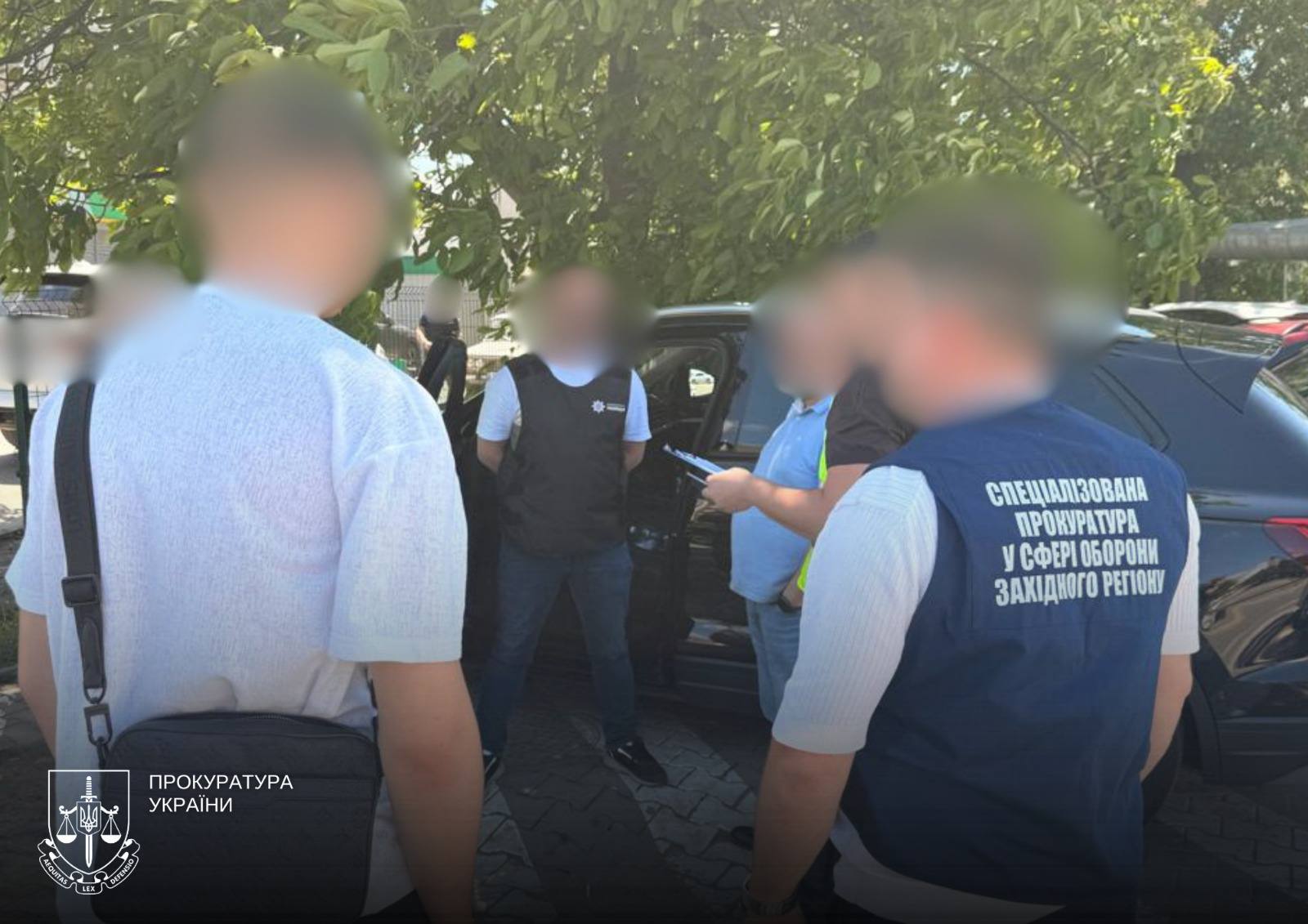 Затриманий в оточенні правоохоронців