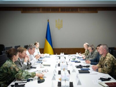 Союзників повідомили про наслідки російської атаки та обговорили прискорення постачання ракет для ППО