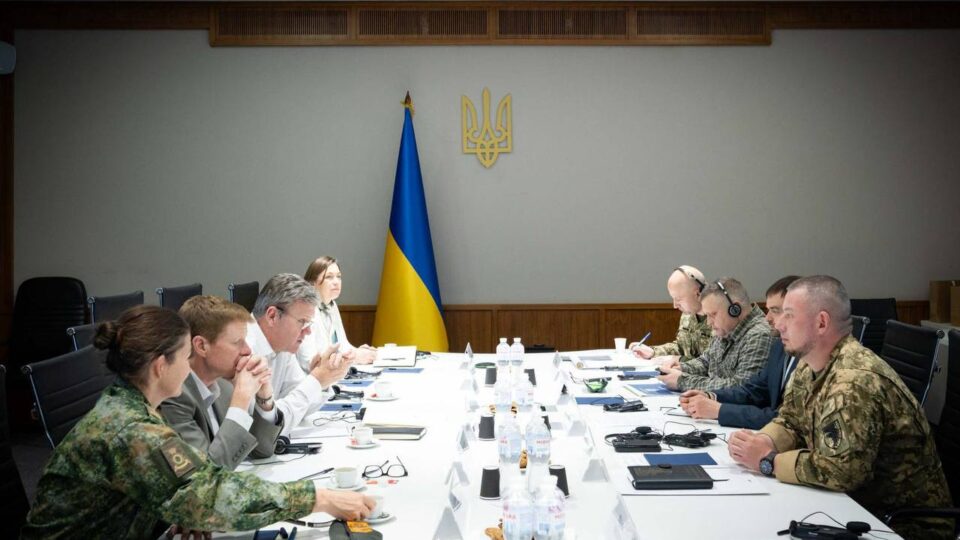Союзників повідомили про наслідки російської атаки та обговорили прискорення постачання ракет для ППО  
