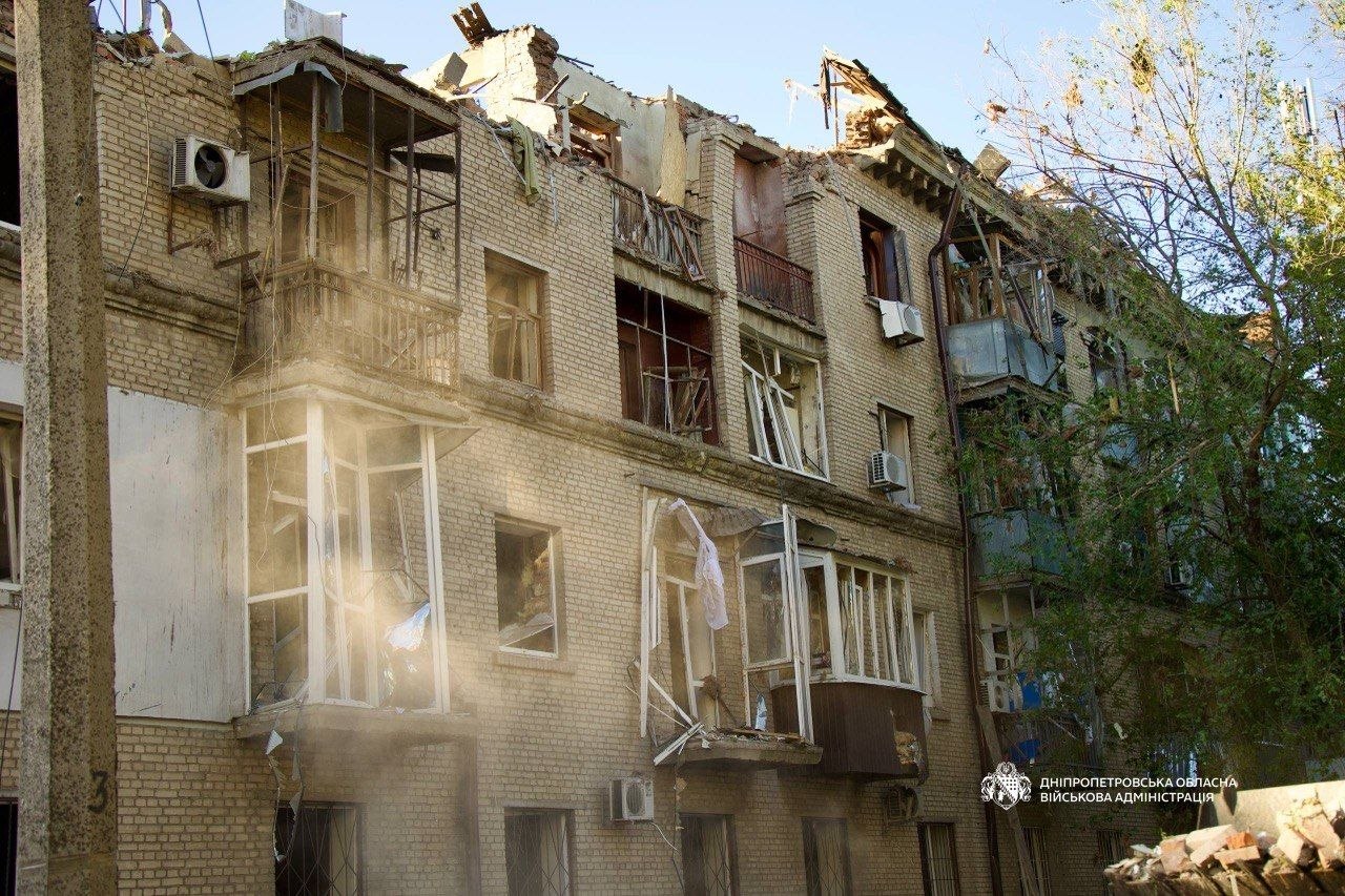 Пошкоджений російським обстрілом будинок