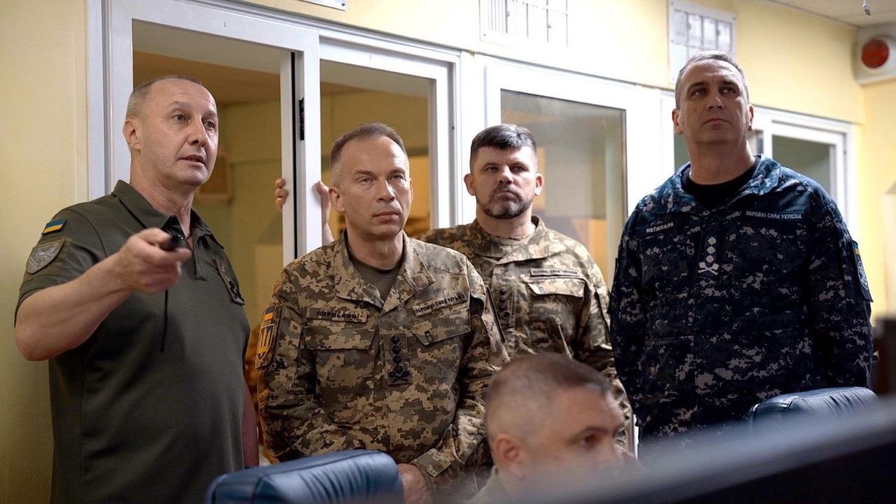 Олександр Сирський та офіцери ПК Південь