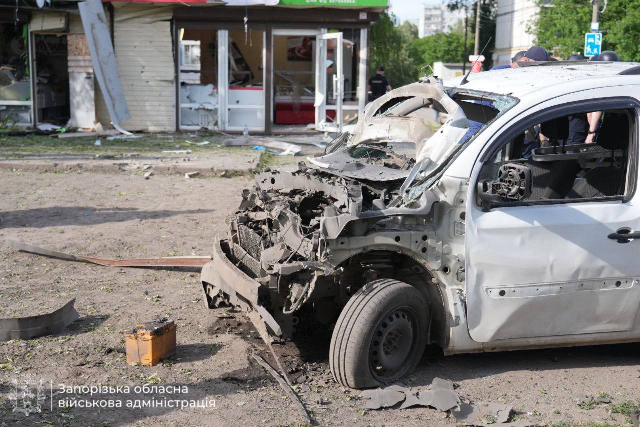 Пошкоджена автівка