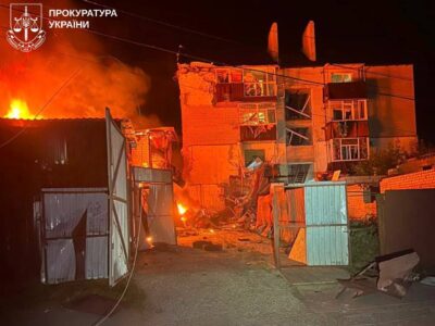 Удар по Чугуєву забрав три життя: серед загиблих — 22-річна вагітна жінка