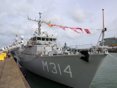 Україна отримала від Нідерландів протимінний корабель