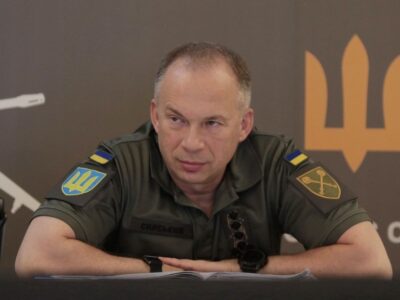 Посилення медичної евакуації додатковим РЕБом та транспортом: Головнокомандувач провів нараду з медиками