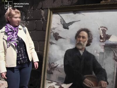Віддала ворогу картини Айвазовського: ексдиректорці маріупольського музею повідомлено про підозру