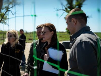 Понад 207 км антидронового захисту облаштували на дорогах Херсонщини