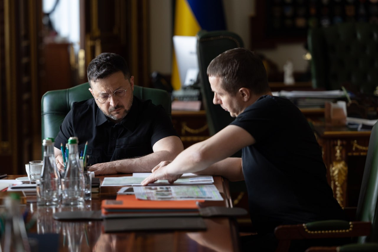 Білорусь розбудовує інфраструктуру для війни біля кордону з Україною — Володимир Зеленський