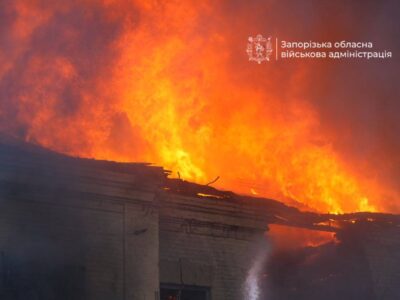 Удар по центру Запоріжжя: унаслідок російської атаки поранено шістьох людей