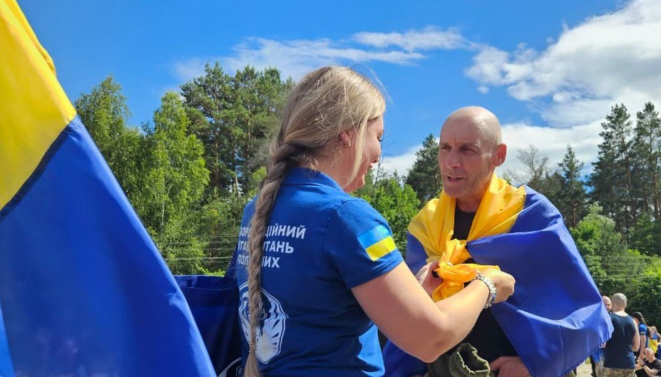 115 оборонців Маріуполя і 58 офіцерів: подробиці 76-го обміну полоненими 