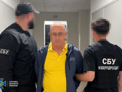 З Криму — прямо в СІЗО: СБУ затримала в Києві фейкового «міністра», який віддав енергетику півострова росіянам
