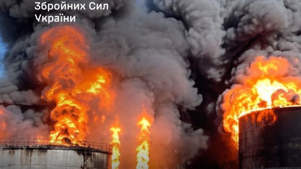 Сили оборони вдарили по мостах у Криму й Запорізькій області та підтвердили ураження російського НПЗ 