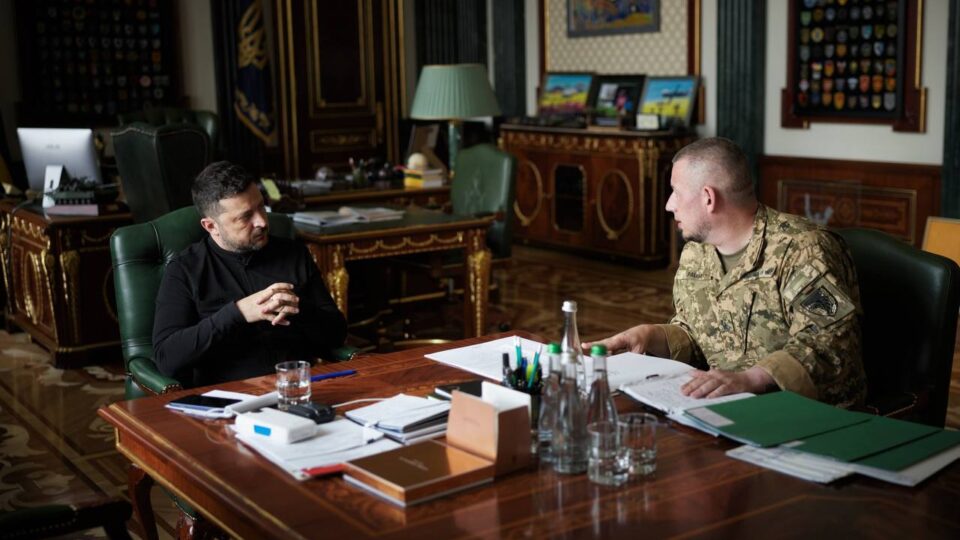 Більше фінансування бойовим бригадам, домовленності щодо ППО: Президент заслухав доповідь Павла Паліси 