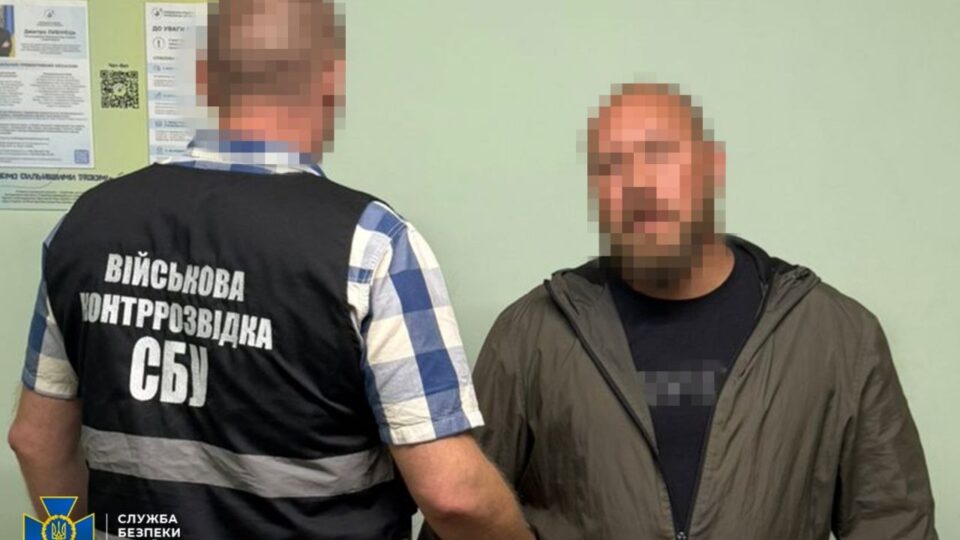 Дезертир, «пєвєц» і агітатор-рецидивіст: тюремне увʼязнення отримали ще троє агітаторів рашизму 