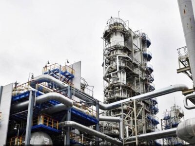 Здолали майже 2500 кілометрів: ССО уразили Тюменський НПЗ