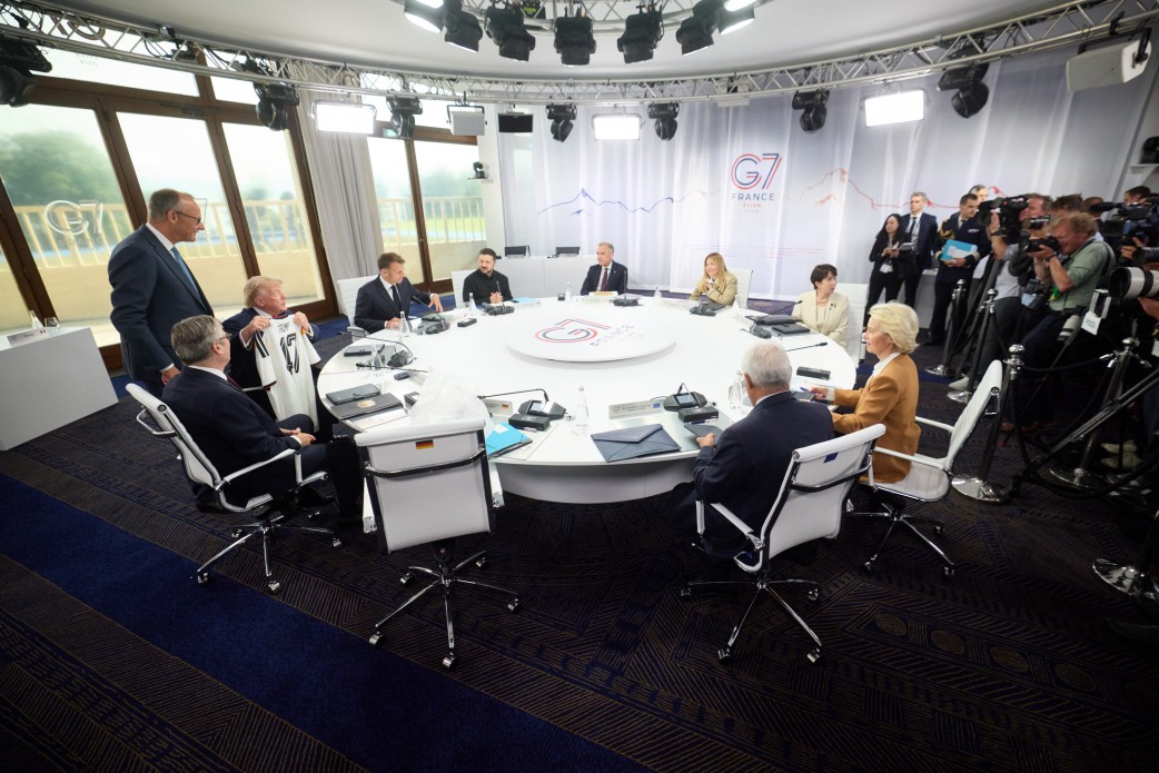 Лідери G7 та України
