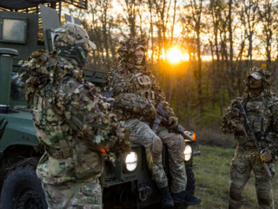 Чіткі строки служби та до 400 тисяч на передовій: що передбачає нова контрактна модель для військових