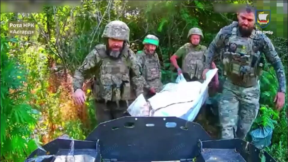 Вісім годин вивозили загиблого побратима: під Оріховим НРК допоміг евакуювати тіло бійця 