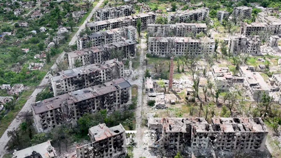 «Світ має це побачити»: у ЗСУ показали моторошні кадри з руїнами Куп’янська 