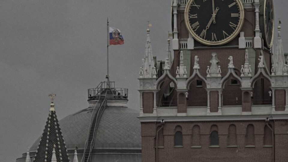 Кремль готується до виборів, яких боїться більше за санкції: СЗР про кризу всередині рф 