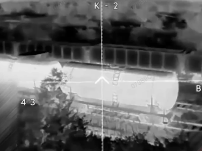 Ніч темна, але цистерни горять яскраво: «К-2» спалив російські ешелони з паливом