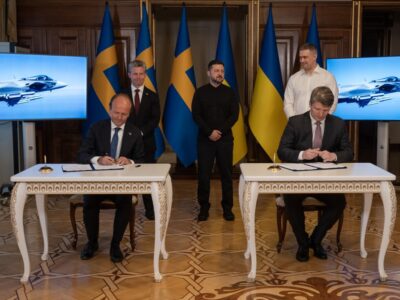 Ukraine and Sweden Signed an Agreement for the Procurement of 16 Gripen Fighter Jets